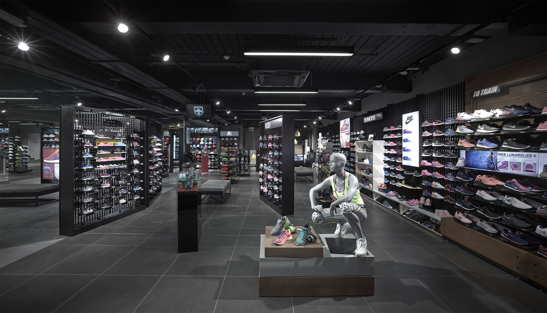 JD Sports Flagship Store Trafford Centre, Manchester | ROC Consulting